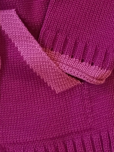 Джемпер для девочки. Снежинка